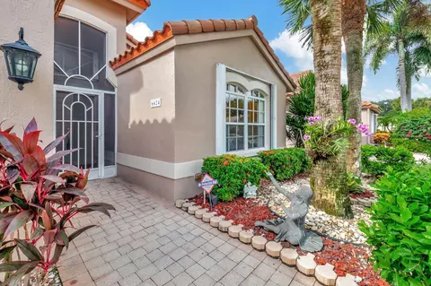 6624 Sherbrook Dr, Boynton Beach, FL 33437