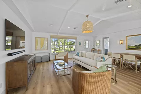 3390 Coral Pl, Tequesta, FL 33469
