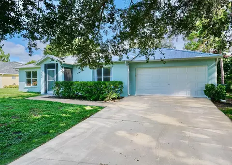 6604 Santa Clara Blvd, Fort Pierce, FL 34951