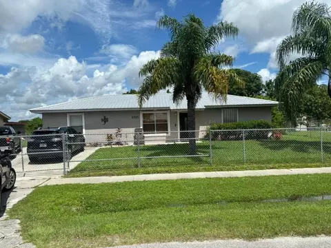 1017 Alabama Ave, Clewiston, FL 33440