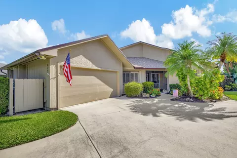 6291 SE Ames, Hobe Sound, FL 33455