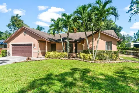 12159 N 59th St N, West Palm Beach, FL 33411