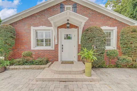 312 Hugh St, Jupiter, FL 33458