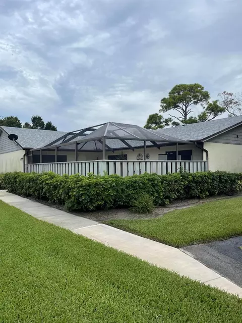 1325 Peppertree Trl #B, Fort Pierce, FL 34950