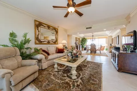 Living - 17031 Boca Club 085a Blvd #085A, Boca Raton, FL 33487 photo 1 of 3