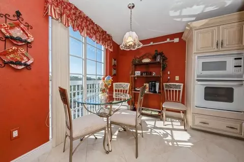 Dining - 17031 Boca Club 085a Blvd #085A, Boca Raton, FL 33487 photo 1 of 3