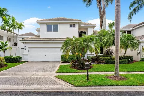 5791 NW 38th Ter, Boca Raton, FL 33496