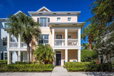 156 Aragon Way #106, Jupiter, FL 33458