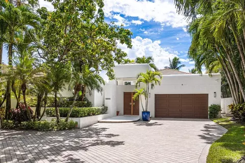 17211 Coral Cove Way, Boca Raton, FL 33496