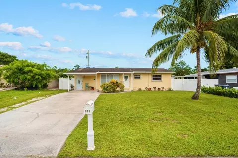 896 S Balfrey Dr, West Palm Beach, FL 33413