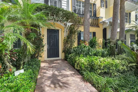 307 Flamingo Dr, West Palm Beach, FL 33401