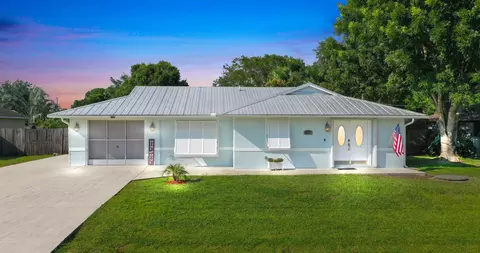 1141 SW Gastador Ave, Port Saint Lucie, FL 34953