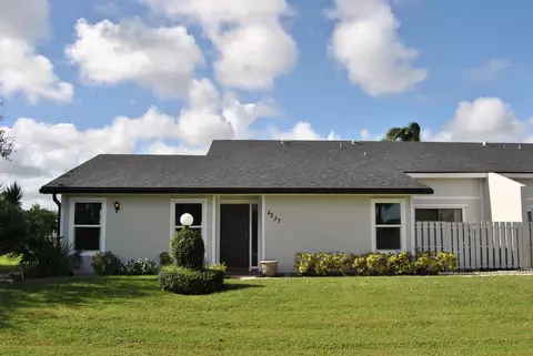 4237 Willow Pond Cir, West Palm Beach, FL 33417