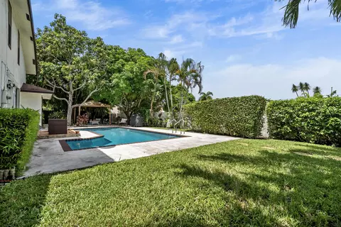 206 SW 28th Ave, Delray Beach, FL 33445