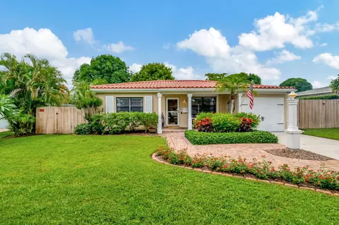 228 NE 17th St, Delray Beach, FL 33444