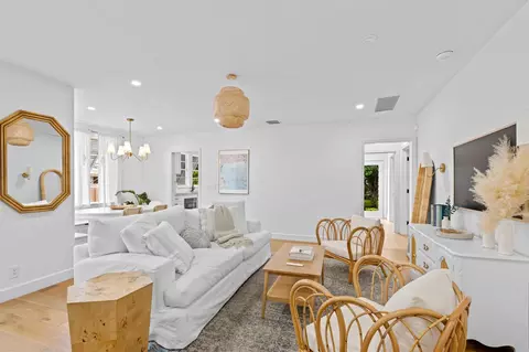 935 Avon Rd, West Palm Beach, FL 33401