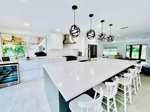 4695 Juniper Ln, Palm Beach Gardens, FL 33418