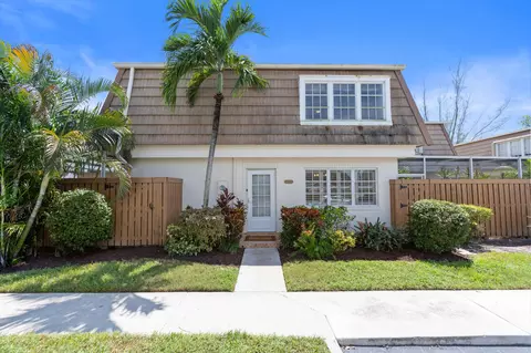 4366 Hazel Ave #D, Palm Beach Gardens, FL 33410
