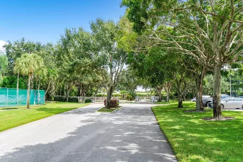 5962 Morningstar Cir #103, Delray Beach, FL 33484