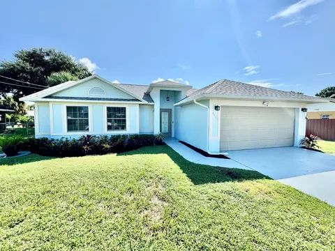 2981 SW Ventura St, Port Saint Lucie, FL 34953