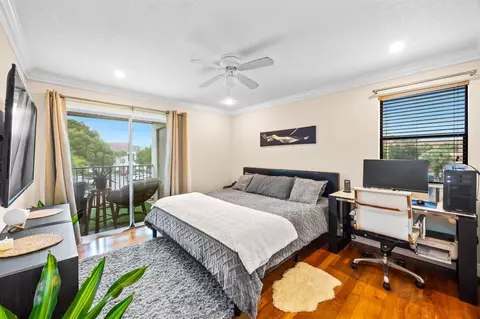 550 S Park Rd #31-8, Hollywood, FL 33021