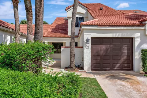 703 Sea Oats Dr #C-2, Juno Beach, FL 33408