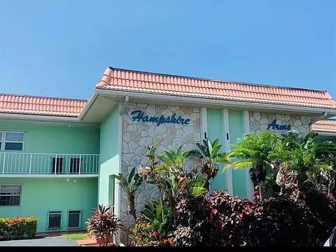 117 Lehane Ter #202, North Palm Beach, FL 33408