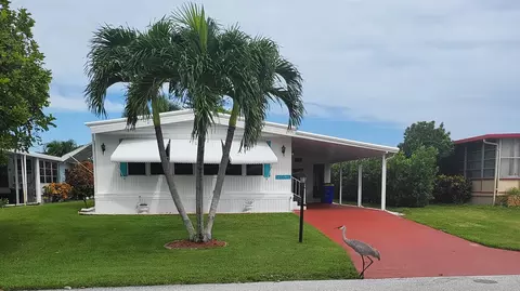 7124 SE Bluebird Cir, Hobe Sound, FL 33455