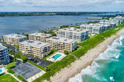 3200 S Ocean Blvd #A504, Palm Beach, FL 33480