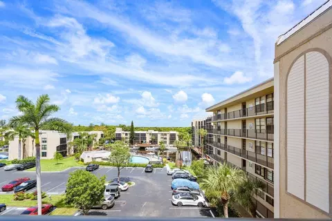 13 Royal Palm Way #501, Boca Raton, FL 33432