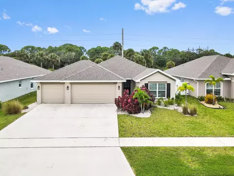 5352 Lugo, Fort Pierce, FL 34951