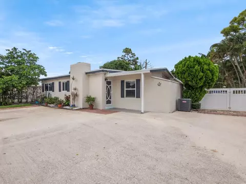5538 Forest Hill Blvd, West Palm Beach, FL 33415
