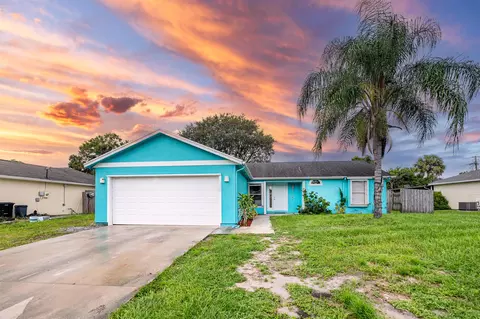 1958 SW Susset Ln, Port Saint Lucie, FL 34953