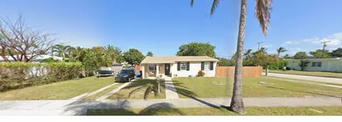325 Macy St, West Palm Beach, FL 33405