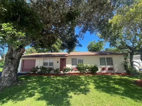3600 H Ave E, Riviera Beach, FL 33404