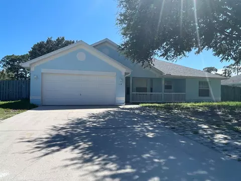 119 Conover Ave, Sebastian, FL 32958