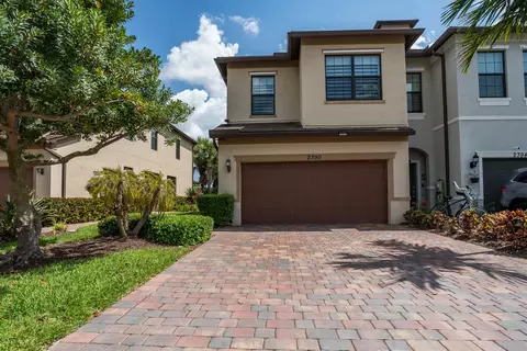 2390 Post St, Palm Springs, FL 33406