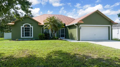 1502 SW Apache Ave, Port Saint Lucie, FL 34953