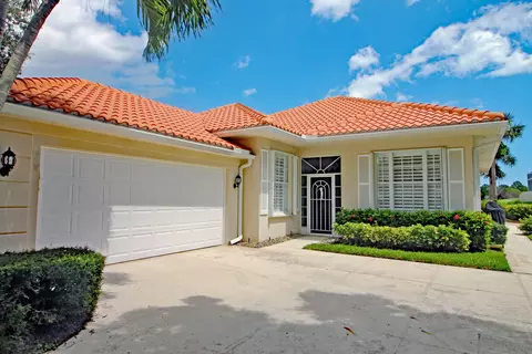 7992 SE Double Tree Dr, Hobe Sound, FL 33455