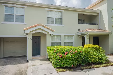 160 SW Peacock Blvd #31-205, Port Saint Lucie, FL 34986