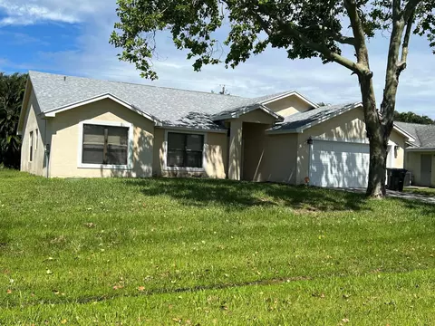 721 SE Majestic Ter Ter, Port Saint Lucie, FL 34983