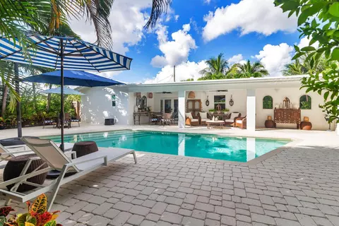 2254 Edgewater Dr, West Palm Beach, FL 33406