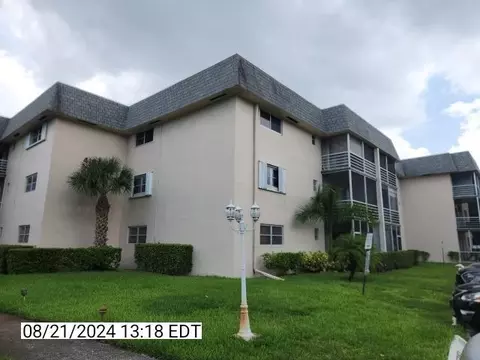 4100 N 58th Ave #204, Hollywood, FL 33021