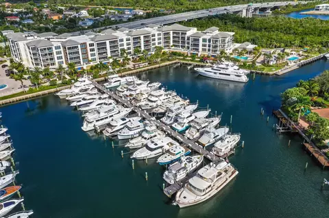 2700 Donald Ross Rd #310, Palm Beach Gardens, FL 33418