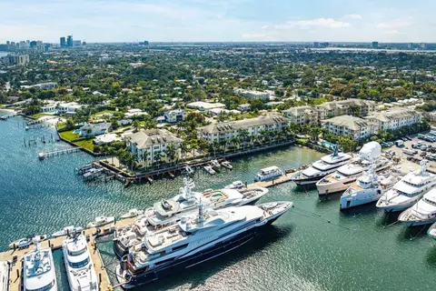 3940 N Flagler Dr #204, West Palm Beach, FL 33407