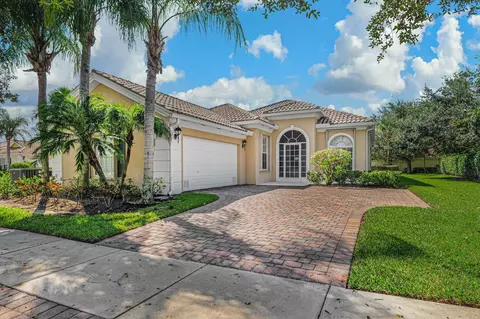 12191 SW Lockhaven Ct, Port Saint Lucie, FL 34987
