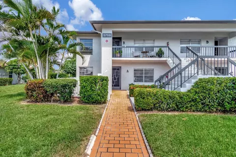 5759 Phoenix Palm Ct #A, Delray Beach, FL 33484