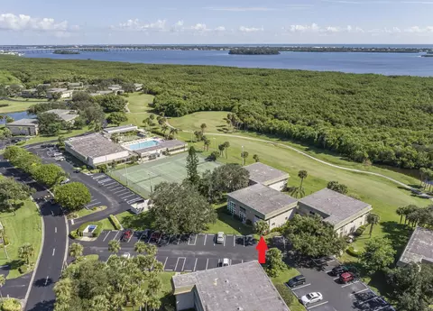 19 Vista Gardens Trl #103, Vero Beach, FL 32962