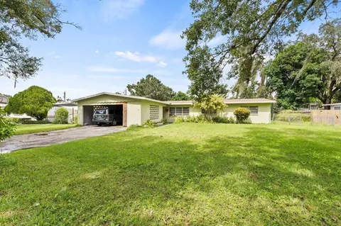 700 Brack Rd, Fort Pierce, FL 34982