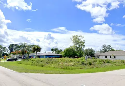 1190 SW Del Rio Blvd, Port St Lucie, FL 34953